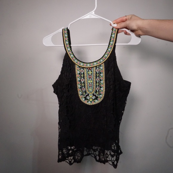 Embroidered Tank Top - Picture 4 of 5